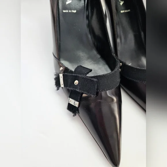 Prada Dark Brown/Black Leather Raw-Edge Trim Pumps Size 40 - Picture 3 of 13
